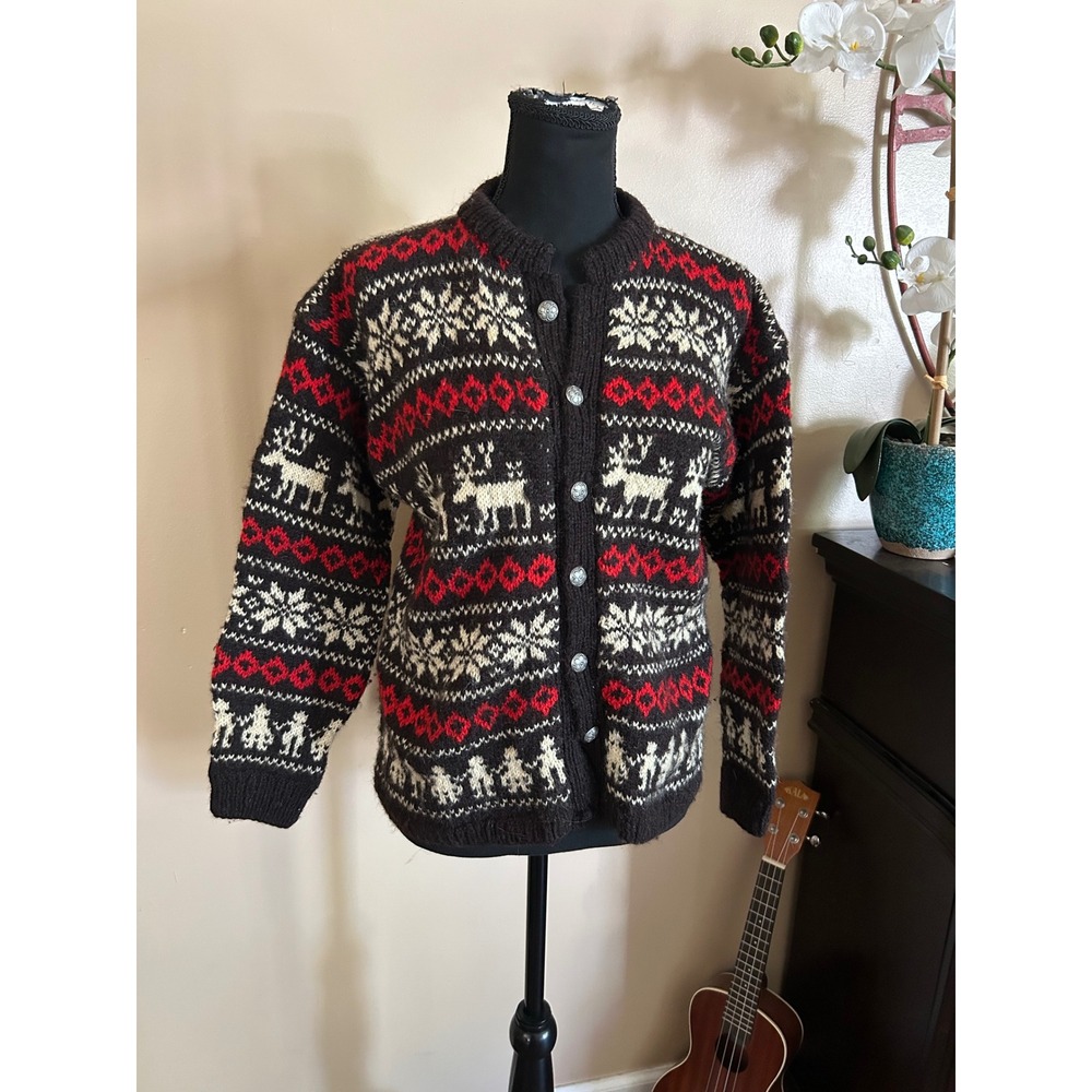 Husflid og Brukskunst Norway Handmade Wool Reindeer Fair Isle Cardigan Sweater